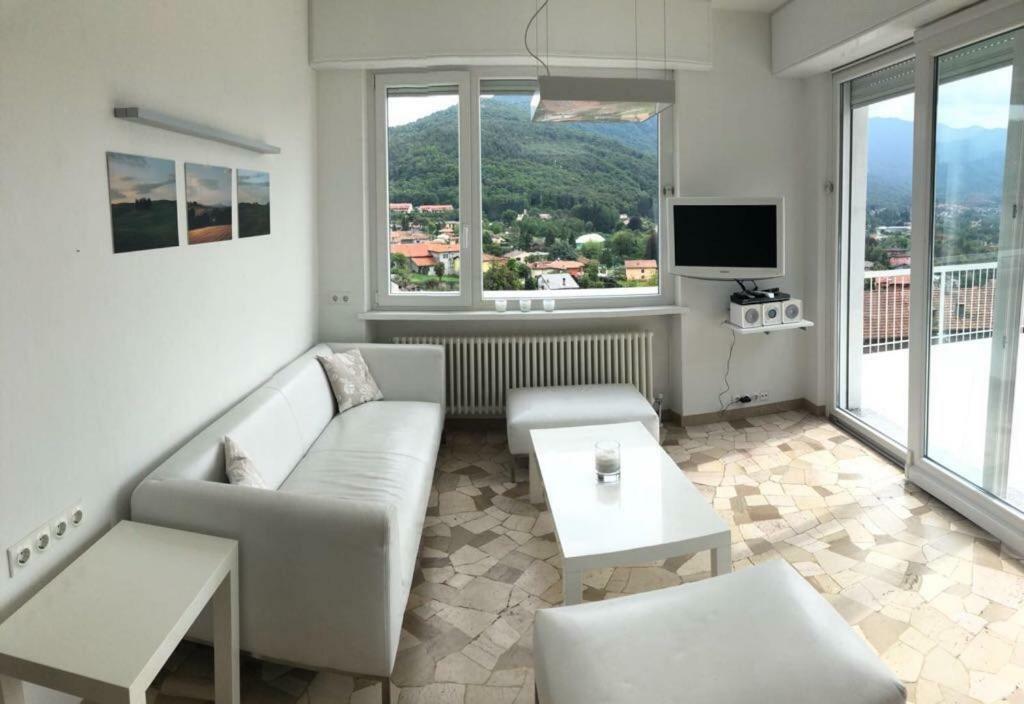 فيلا Bellavista Brezzo المظهر الخارجي الصورة
